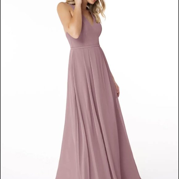 Unworn Floor Length Gown in Dusty Rose - Picture 3 of 6